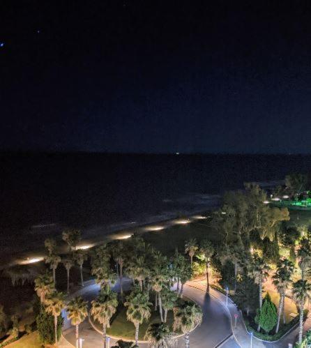 Mondrian Magic World - Sea View First Line Of The Beach Оропеса-дель-Мар Экстерьер фото